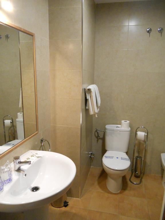 Hotel Paris Lanjarón Esterno foto